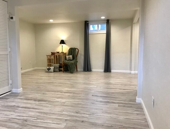 Living Area - 930 N Institute St