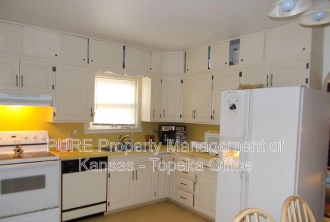 Foto del edificio - 214 NW Broadmoor Ave