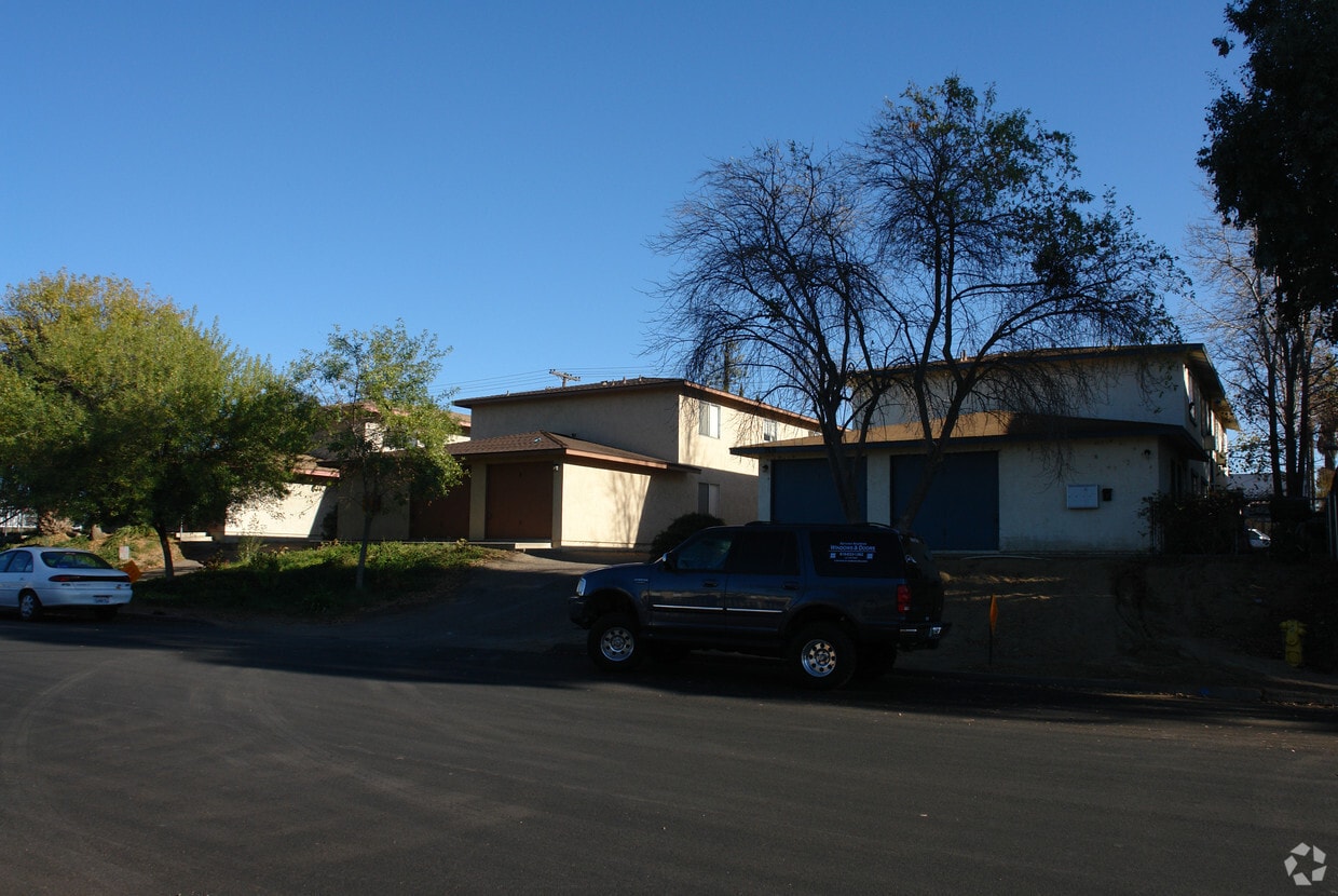 726 B St, Ramona, CA 92065 Apartments in Ramona, CA