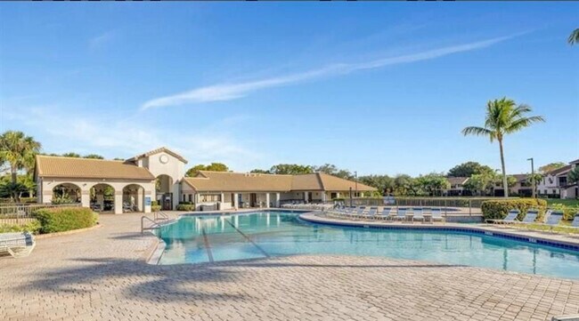 Foto del edificio - 10701 NW 14th St