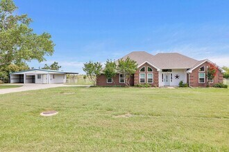 Building Photo - 229 Odessa Dr