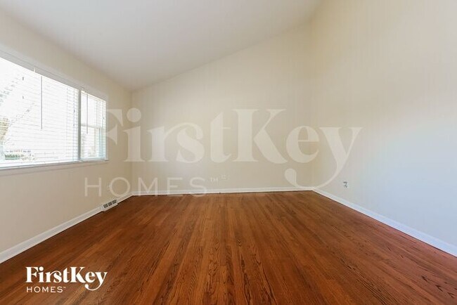 Building Photo - 3815 212th Pl