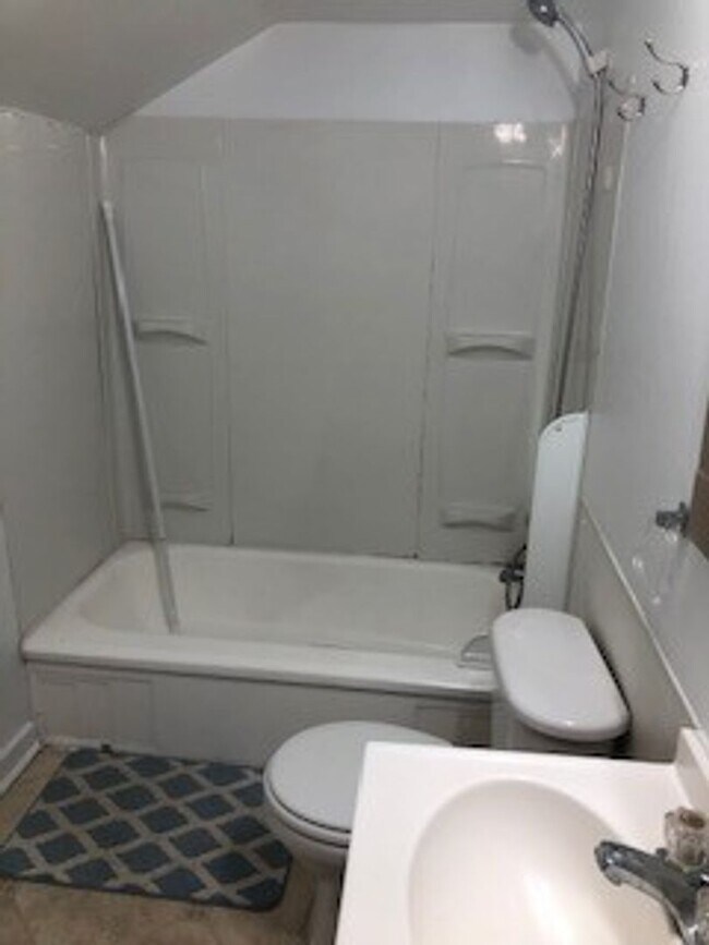 Foto del edificio - 500 Bukolt Avenue