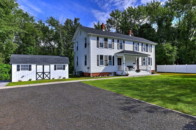 Foto del edificio - 64 Parker Terrace Ext