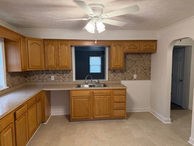 Foto del edificio - 5302 Vista John Dr