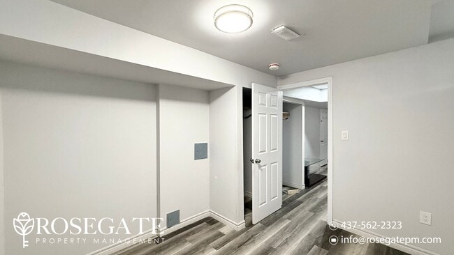 Photo du bâtiment - Newly Renovated 2-Bedroom, 1-Bath Apartmen...