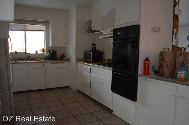 Building Photo - 6 br, 3 bath House - 5048 54th Street