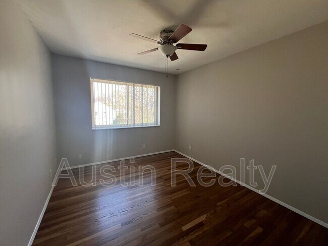 Foto del edificio - 9111 Olive Blvd