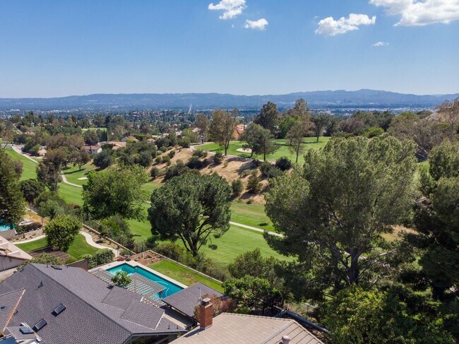 Foto del edificio - 11723 Porter Valley Dr