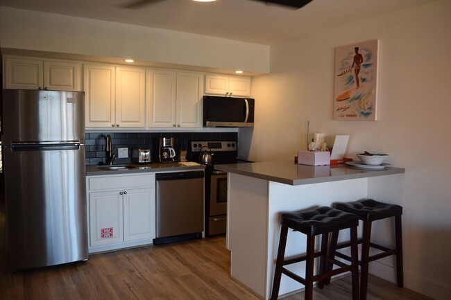 Building Photo - Kuleana - 1 bd 1 ba fully furnished unit w...