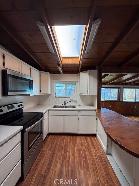 Foto del edificio - 6324 E Hwy 20