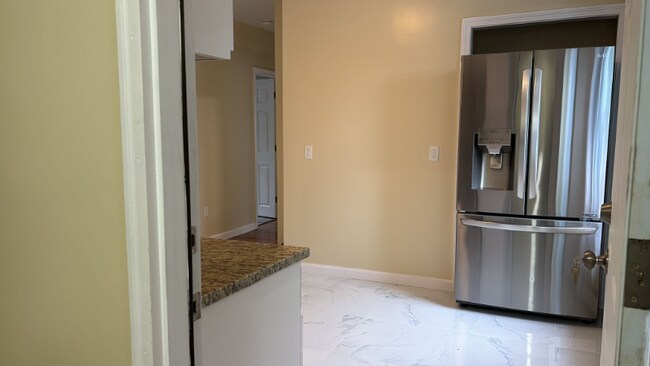 Foto del edificio - 156 Willow St