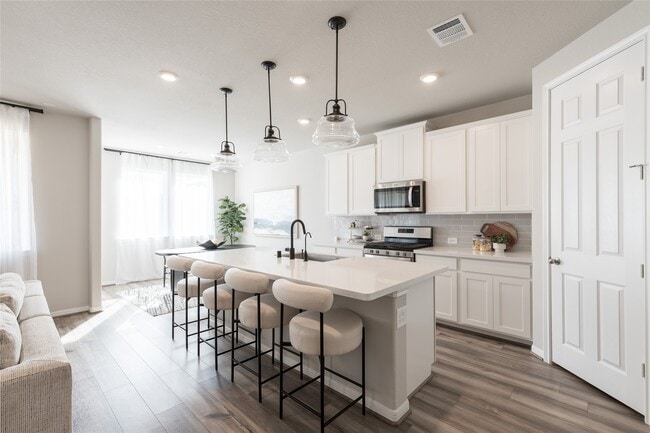 Building Photo - 17106 Plover Rock Trl