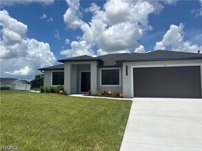 Building Photo - 1314 NW 14th Ave