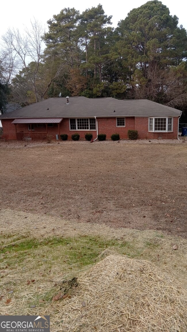 Building Photo - 81 Woodruff St