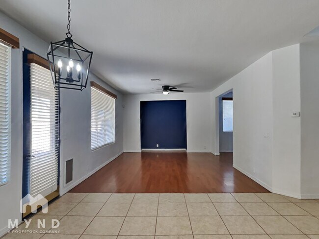 Foto del edificio - 22032 N 33rd Dr