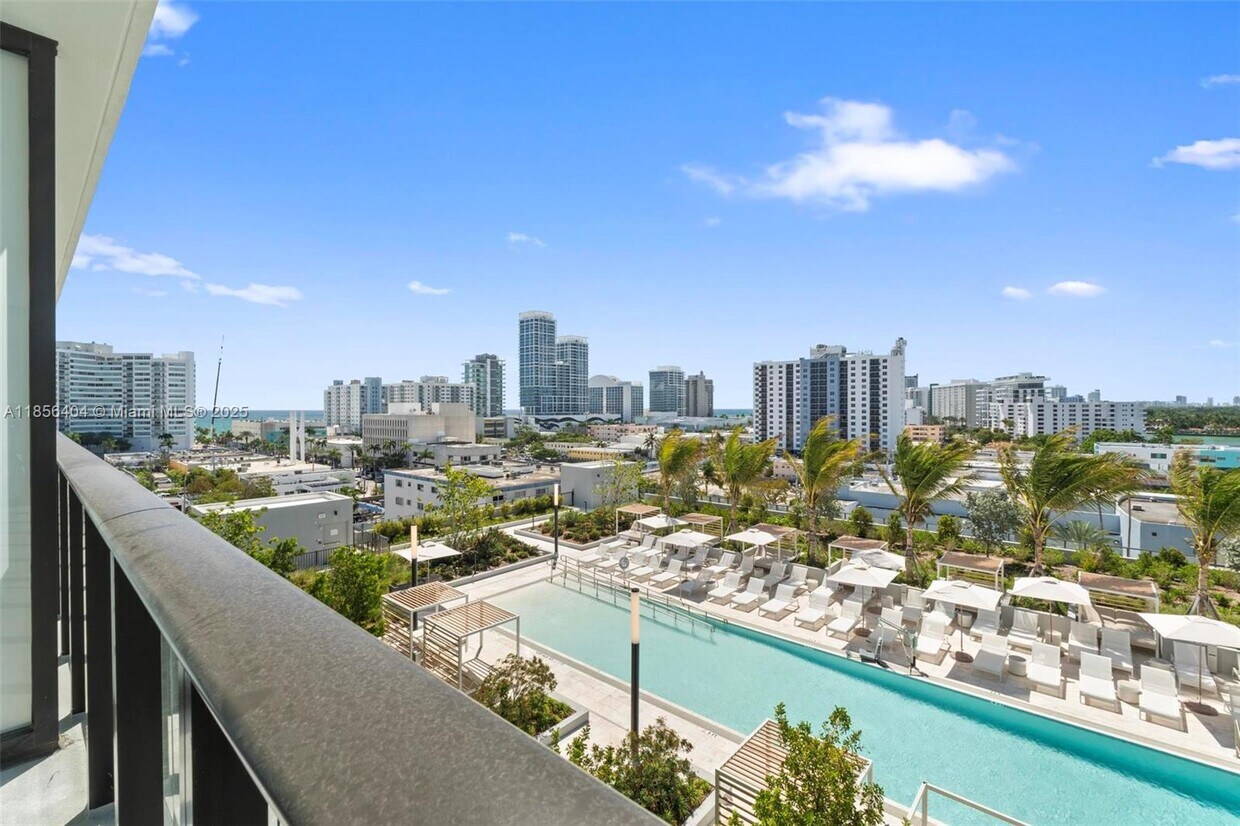 Foto principal - 580 72nd St
