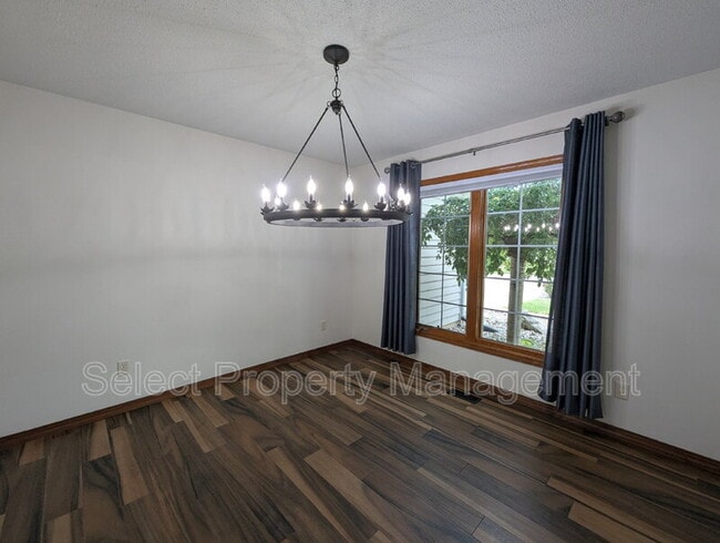Foto del edificio - 2803 Walnut Run