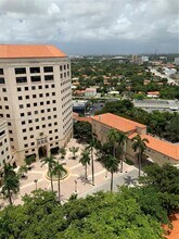 Building Photo - 888 Douglas Rd