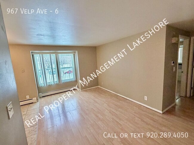 Building Photo - 967 Velp Ave