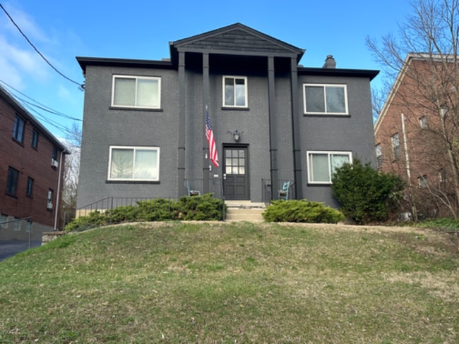 Photo - 1271 Morten St House