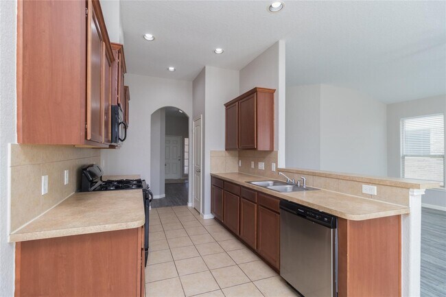 Foto del edificio - 23523 Maple Vista Ln