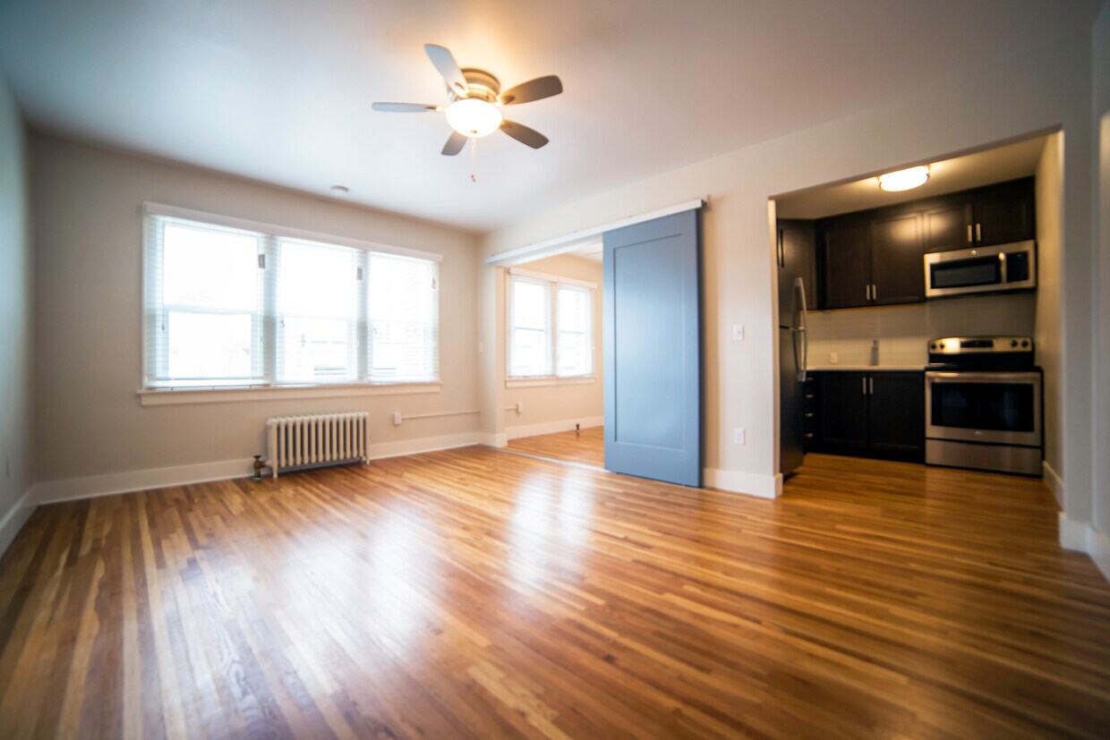 Foto principal - 1525 Perry St