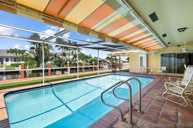 Foto del edificio - 4041 NE 27th Terrace