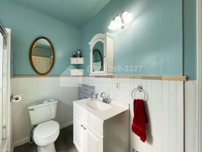 Foto del edificio - 4 br, 1.5 bath House - 1729 S 35th St -