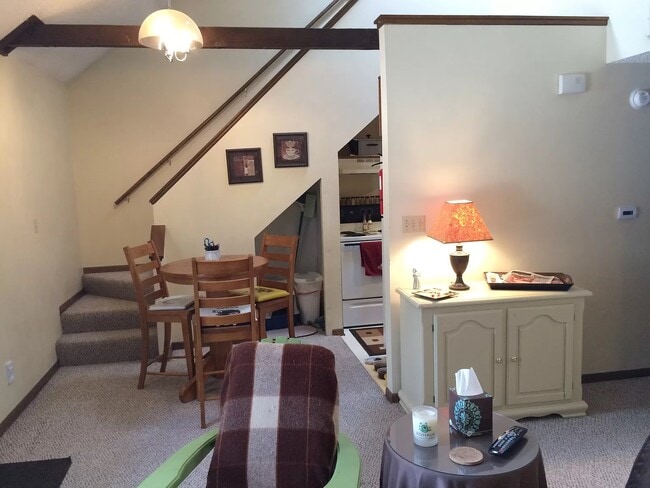 Building Photo - 3922 Ontario St