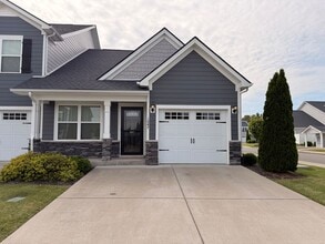 Building Photo - 1647 Calypso Dr