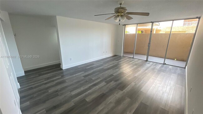 Building Photo - 10801 SW 109th Ct