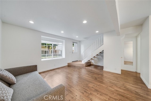 Building Photo - 16 Fox Hollow