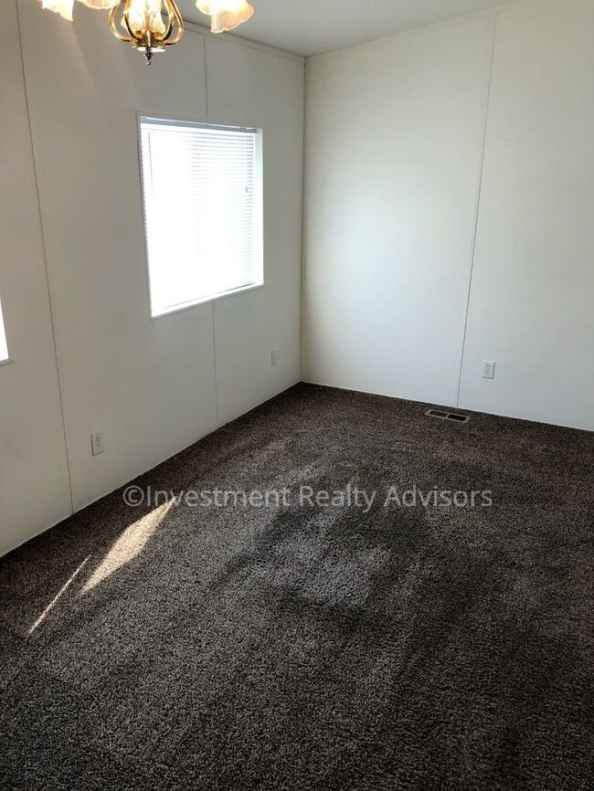 Foto del edificio - 421 N 200 W St