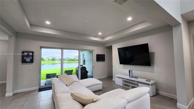 Foto del edificio - 4625 Citrus Blossom Ct