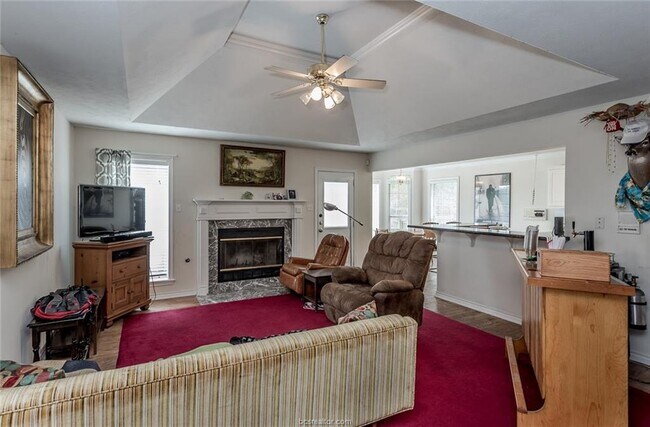 Building Photo - 506 Lansing Ct