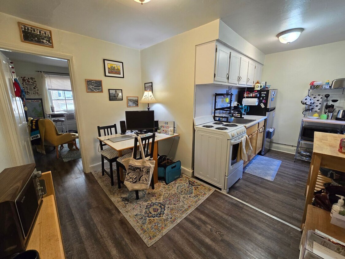 Foto principal - 2032 Locust St
