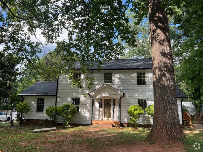 Building Photo - 6601 Patchwork Cir