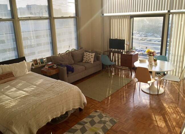 Building Photo - 61 Brookline Ave