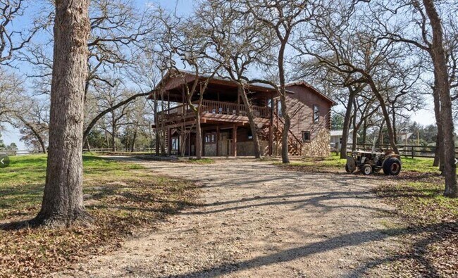 Foto del edificio - 180 Bradley Ln