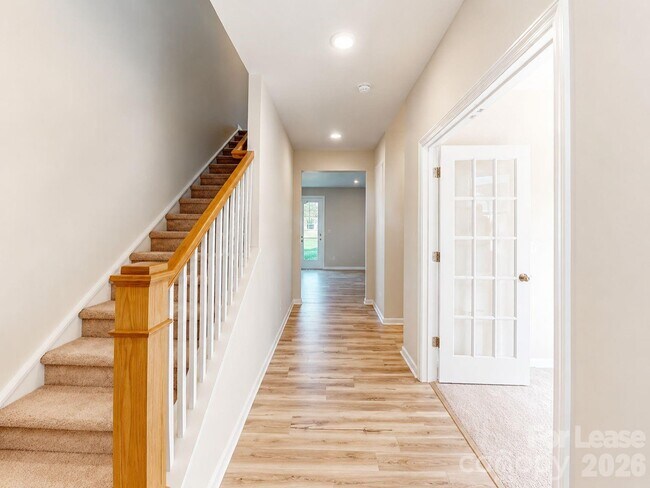 Foto del edificio - 5030 Markfield Ln