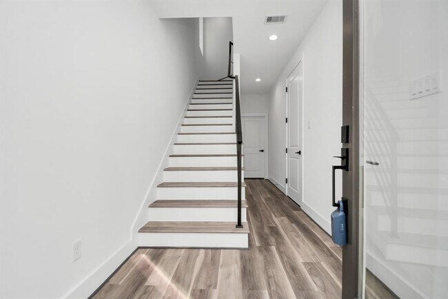 Foto del edificio - 1507 Robin St