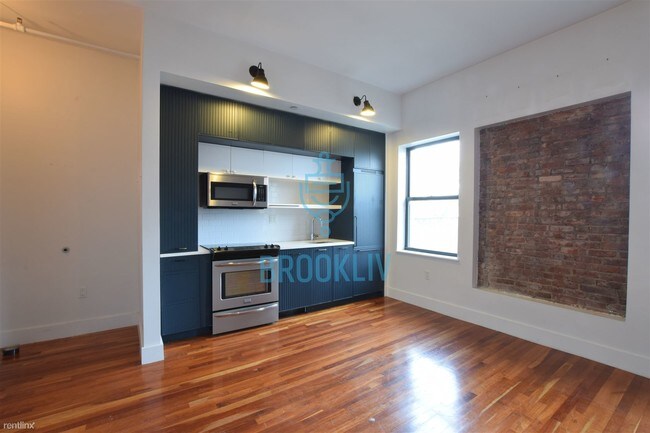Foto del edificio - 8010 12th Ave
