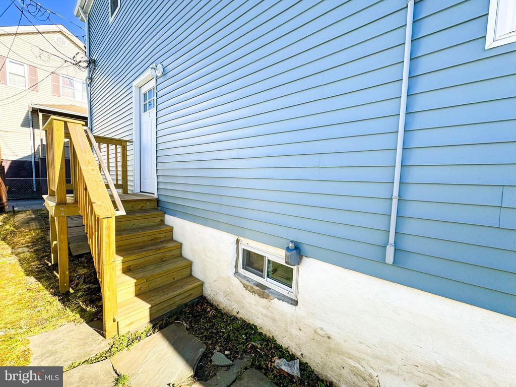 305 Willow St, Scranton, PA 18505 House Rental in Scranton, PA