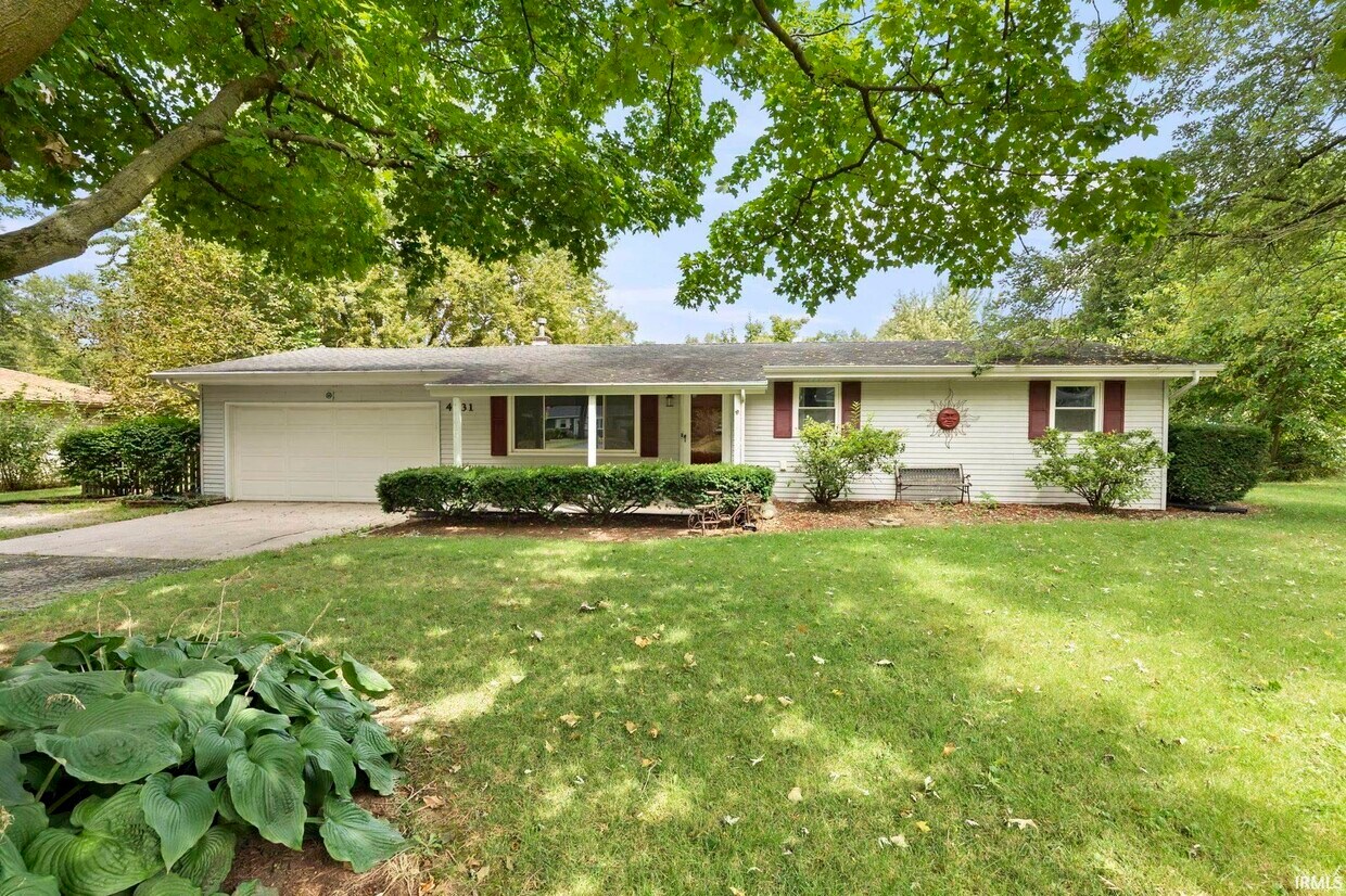 Primary Photo - 4631 Parkerdale Dr