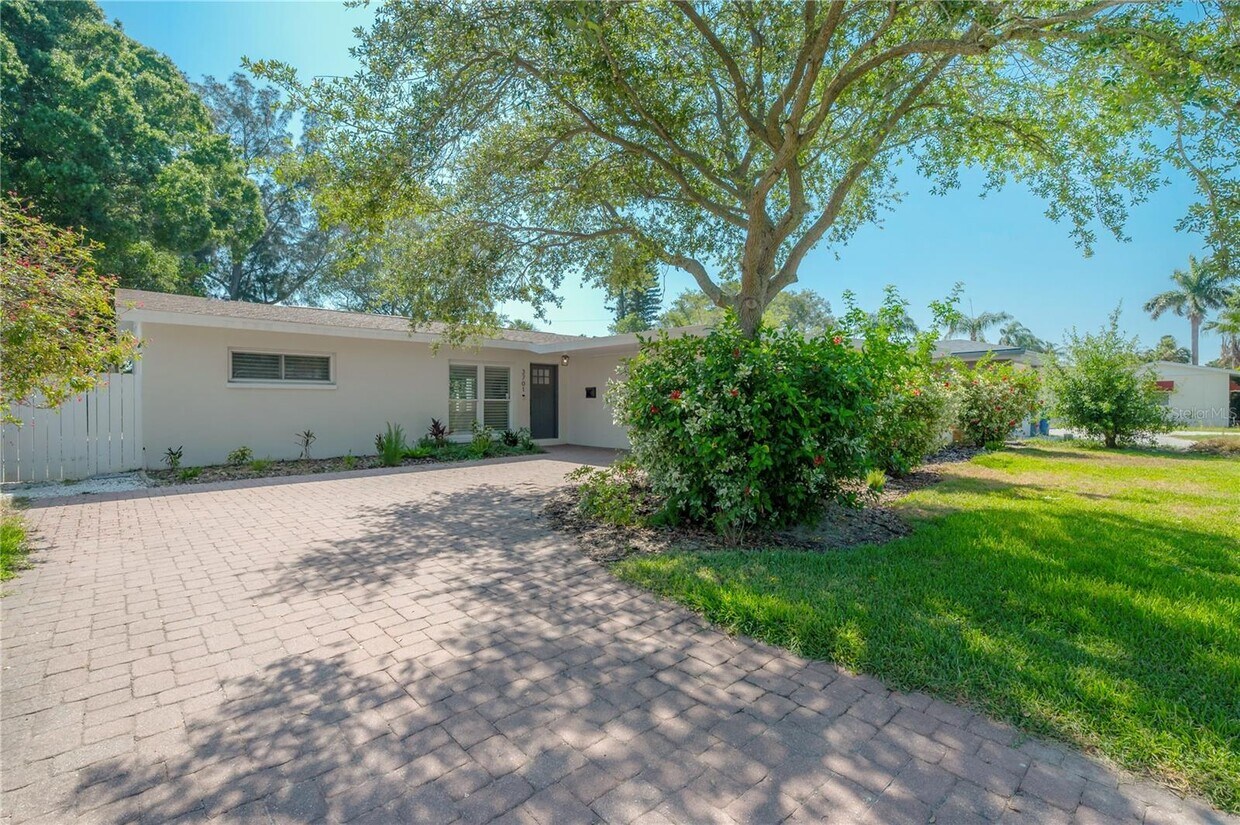 Foto principal - 3701 Shore Acres Blvd NE