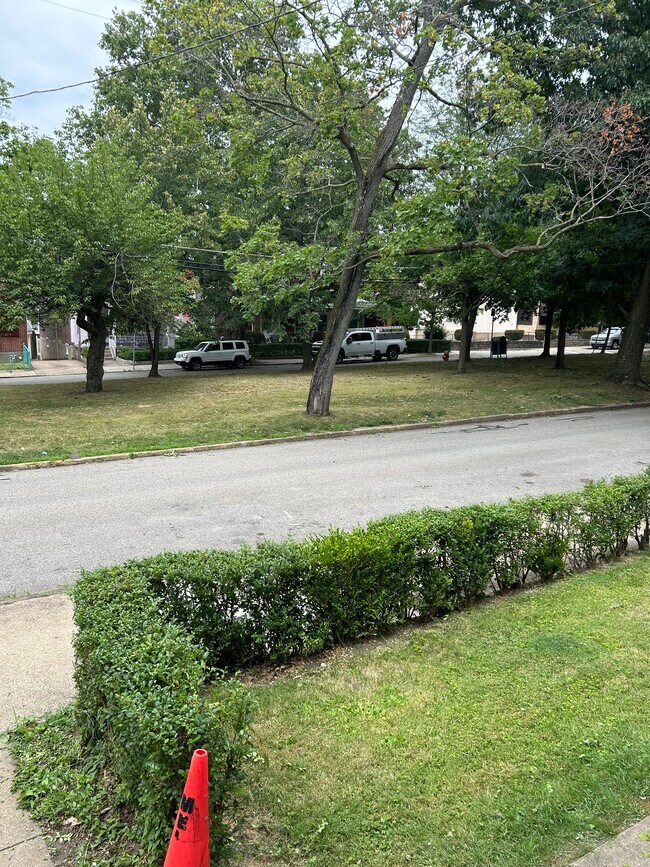 Foto del edificio - 9 Oakland Sq