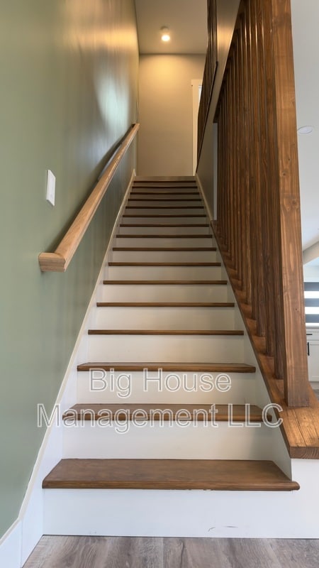 Photo - 247 Farragut St NW House