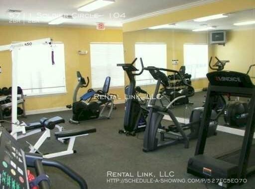 Building Photo - 2 bedroom in Sarasora FL 34233
