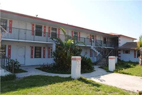 Primary Photo - 1206 N 16th St